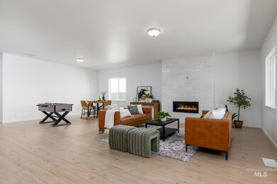 1368 N Leatherwood Ave, Star, ID 83669 - photo 5