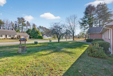 16 Merrifield Dr, Kennebunk, ME 04043 - photo 3