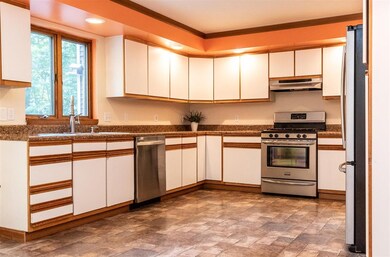 26 Beaver Rd, Strafford, NH 03884 - photo 4