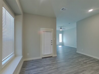 9835 Willow Creek Commerce Dr unit 302, Tomball, TX 77375 - photo 3