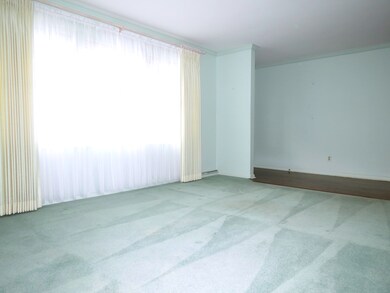 3070 Seneca Ct, Columbus, IN 47203 - photo 3