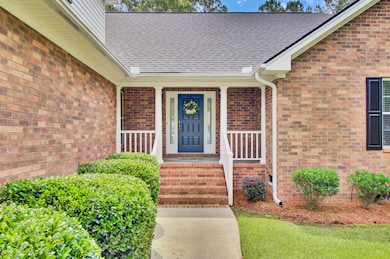 5. Great curb appeal with this amazing