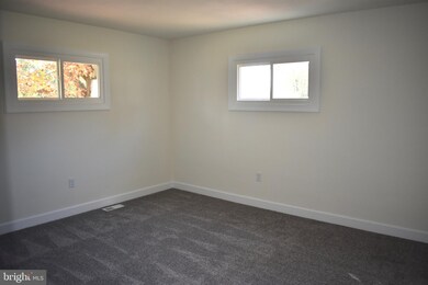 120 Gerald Ave, Orwigsburg, PA 17961 - photo 6