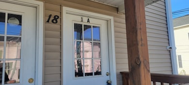 18 Montgomery St unit 1A, Danbury, CT 06810 - photo 2