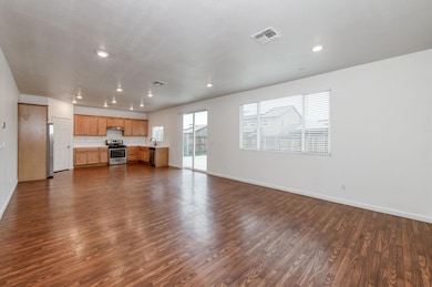 7216 E University Ave, Fresno, CA 93737 - photo 3