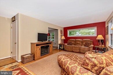 8488 Shepherdstown Pike, Shepherdstown, WV 25443 - photo 5