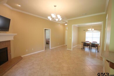 3146 3146 Vineyard Ave, Tyler, TX 75701 - photo 7