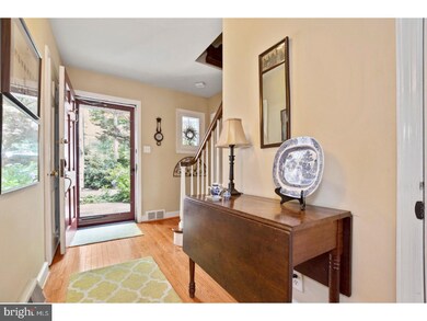 191 S Spring Mill Rd, Villanova, PA 19085 - photo 2