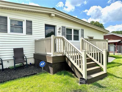 Front porch trex decking
