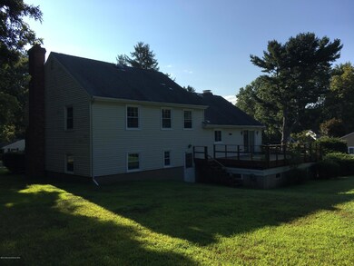 10 Ballantine Rd, Middletown, NJ 07748 - photo 3