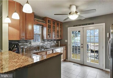 7104 Pickering Ct, Glen Burnie, MD 21061 - photo 6