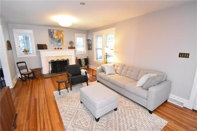 726 W Lafayette St, Easton, PA 18042 - photo 5