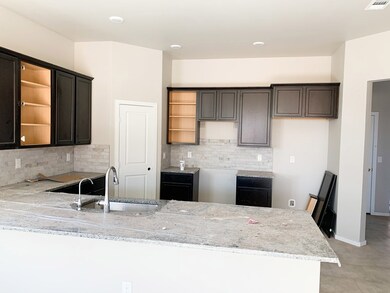 9226 Red Cliff Ave, Odessa, TX 79765 - photo 4