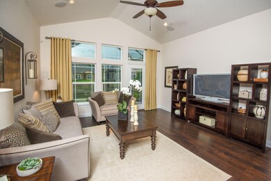 Family Room (1)
