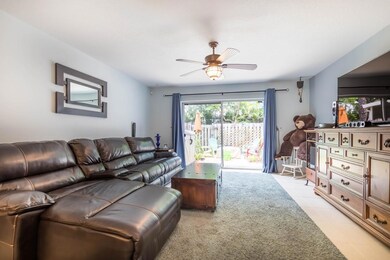 1920 Lakeview Dr W-6
