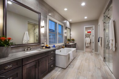 Model Master Bath dual sink/closets