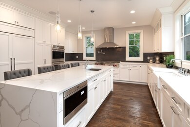 210 Cotton St, Newton, MA 02458 - photo 5