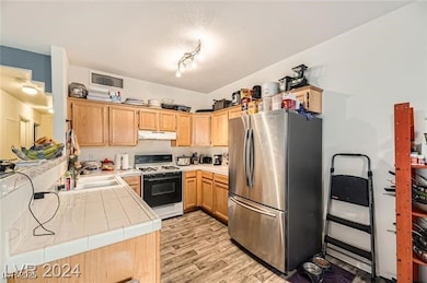 2110 Los Feliz St unit 1066, Las Vegas, NV 89156 - photo 2