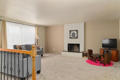 504 NE Royal Dr unit 2805, Grants Pass, OR 97526 - photo 4