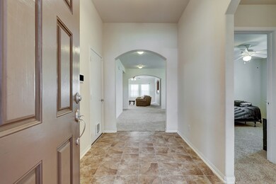 1123 Lasso Ct, Alvin, TX 77511 - photo 3