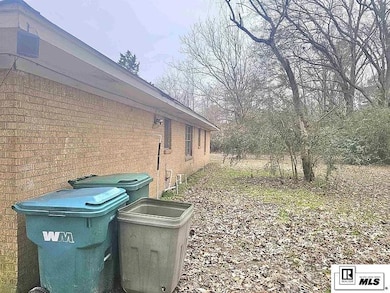 1505 Perry Ave, Bastrop, LA 71220 - photo 6