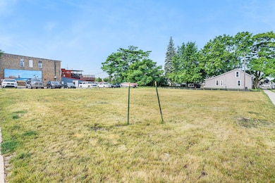 302 S James St, Ludington, MI 49431 - photo 4