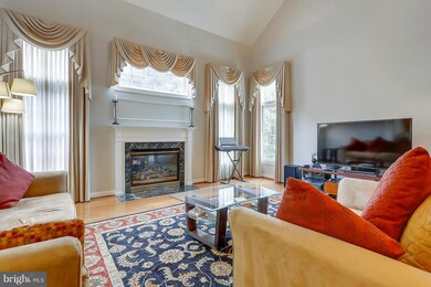 12102 Castle Pines Dr, Beltsville, MD 20705 - photo 5