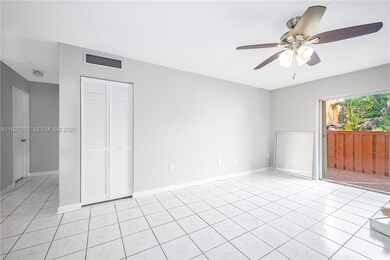 7160 Fairway Dr unit J7, Miami Lakes, FL 33014 - photo 2