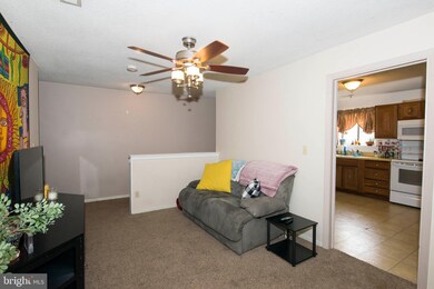 1019 Village Round unit B, Allentown, PA 18106 - photo 4