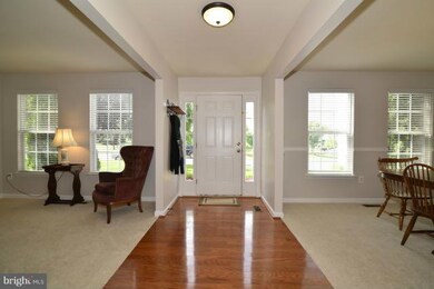 35926 Newberry Crossing Place, Round Hill, VA 20141 - photo 5