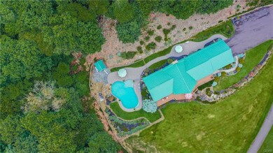 7557 Carls Hill Rd, Zionsville, PA 18092 - photo 5