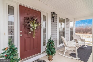 1357 Stallion St, Ranson, WV 25438 - photo 3