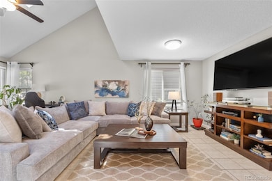 944 Lily Ct, Highlands Ranch, CO 80126 - photo 3