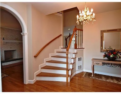 4 Howland Farm Rd, East Greenwich, RI 02818 - photo 3