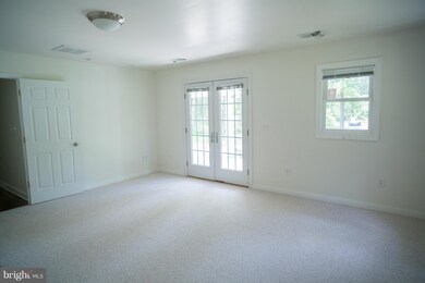 22124 Mcquay Ln, Middleburg, VA 20117 - photo 7