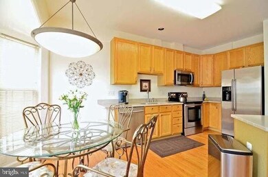 20961 Martingale Square, Sterling, VA 20165 - photo 6