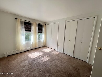 125 Sawkill Unit K Ave, Milford, PA 18337 - photo 5