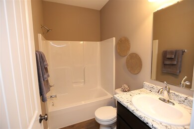 13519 Saddle Creek Ln, Grabill, IN 46741 - photo 4