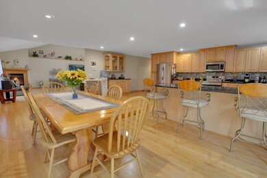 5302 Hayes Rd, Algonquin, IL 60102 - photo 6