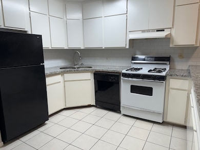 400 W Texas Ave unit 2, Baytown, TX 77520 - photo 5