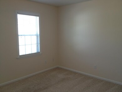 309 Doris Place Dr, Jacksonville, NC 28540 - photo 6