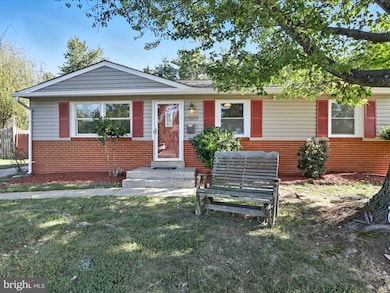 13203 Haddock Rd, Woodbridge, VA 22193 - photo 2