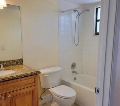 1442 Lake Crystal Dr unit E, West Palm Beach, FL 33411 - photo 5