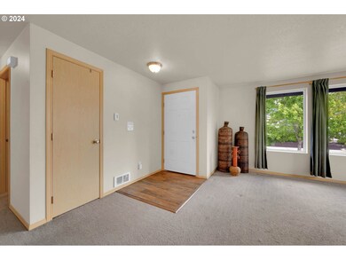 5580 Tradition Aly, Eugene, OR 97402 - photo 6