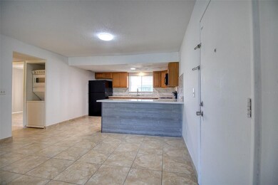 3865 S Lake Dr unit 148, Tampa, FL 33614 - photo 5