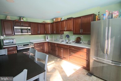 38 E Indian Ln, Norristown, PA 19403 - photo 5