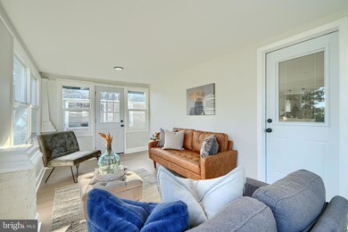 2126 Oakland Rd, Middle River, MD 21220 - photo 6