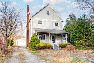 230 W 39th St, Lorain, OH 44052 - photo 2