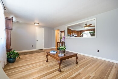 25 Fellsmere Ave, Stoneham, MA 02180 - photo 6