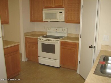 4661 Playschool Dr, Jacksonville, FL 32210 - photo 4